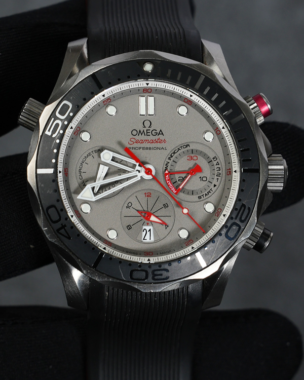 2016 Omega Seamaster Diver 300M "ETNZ Edition" 44MM Grey Dial Rubber Strap (212.92.44.50.99.001)