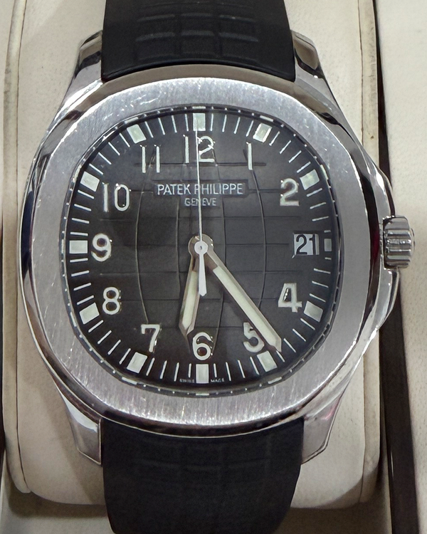 Patek Philippe Aquanaut (5167A-001)