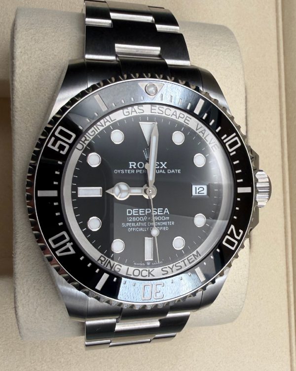2026 Rolex Sea-Dweller Deepsea 44MM Black Dial Oyster Bracelet (136660)