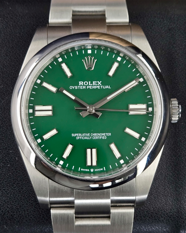 2023 Rolex Oyster Perpetual 41MM Green Dial Oyster Bracelet (124300)