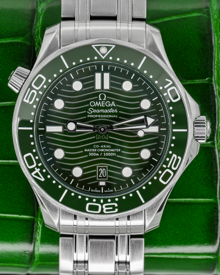 2024 Omega Seamaster Diver 300M "Seaweed" 42MM Green Dial Steel Bracelet (210.30.42.20.10.001)