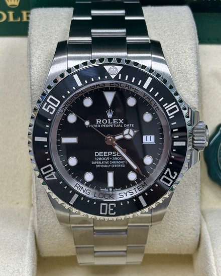 2025 Rolex Sea-Dweller Deepsea 44MM Black Dial Oyster Bracelet (136660)