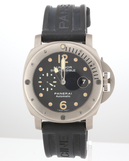 No Reserve - 2004 Panerai Submersible 44MM Black Dial Rubber Strap (PAM00025)