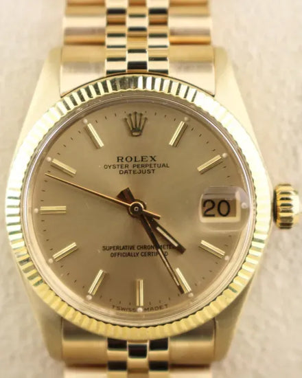 1974 (3.8 Mill. Serial) Rolex Datejust 31MM Champagne Dial Yellow Gold Jubilee Bracelet (6827)