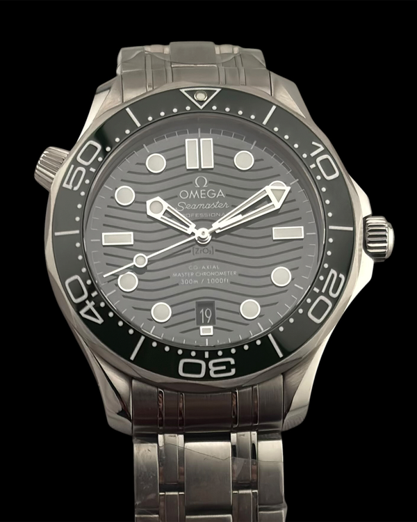 2025 Omega Seamaster Diver 300M "Seaweed" 42MM Green Dial Steel Bracelet (210.30.42.20.10.001)