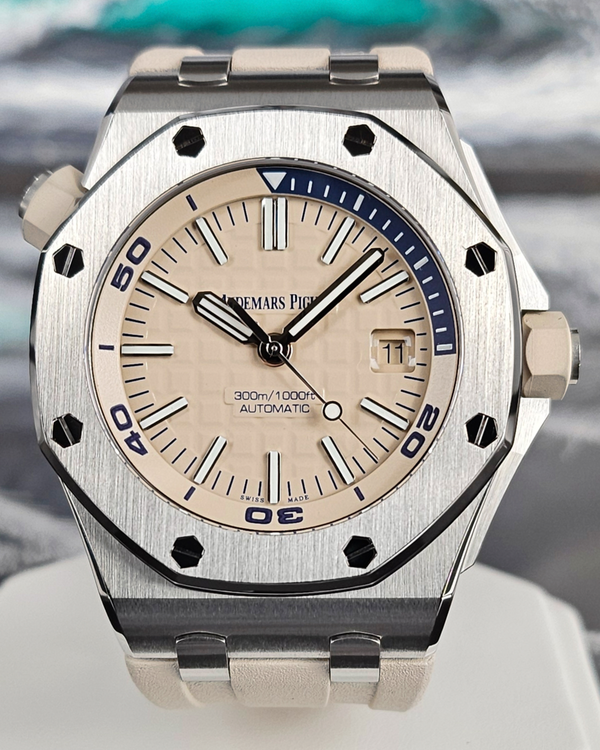 2018 Audemars Piguet Royal Oak Offshore Diver 42MM Beige Dial Rubber Strap (15710ST.OO.A085CA.01)