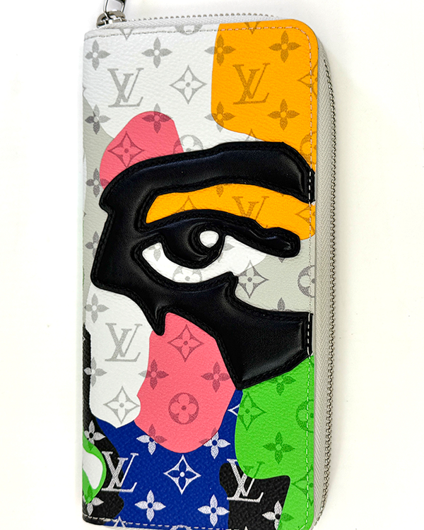 Louis Vuitton Zippy Vertical Wallet - LV Portrait 3.7 x 7.9 x 1IN Monograpm Coated Canvas Silver-Tone Hardware (M82590)