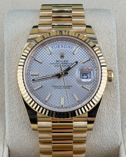2022 Rolex Day-Date 40MM Silver "Crosshatch Motif" Dial Yellow Gold President Bracelet (228238)
