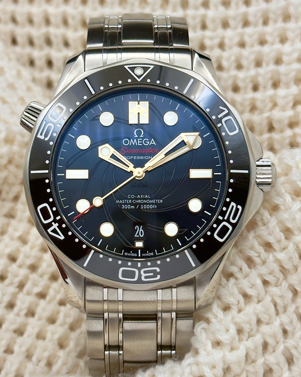 2020 Omega Seamaster Diver 300M "James Bond" L.E. 42MM Black Dial Steel Bracelet (210.22.42.20.01.004)