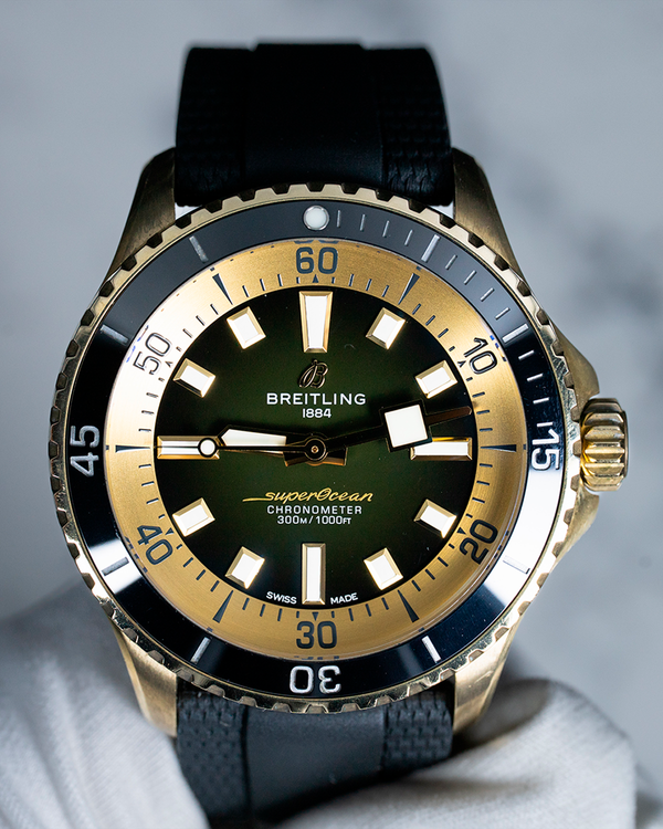 2021 Breitling Superocean 42MM Green Dial Rubber Strap (N17375201L1S1)