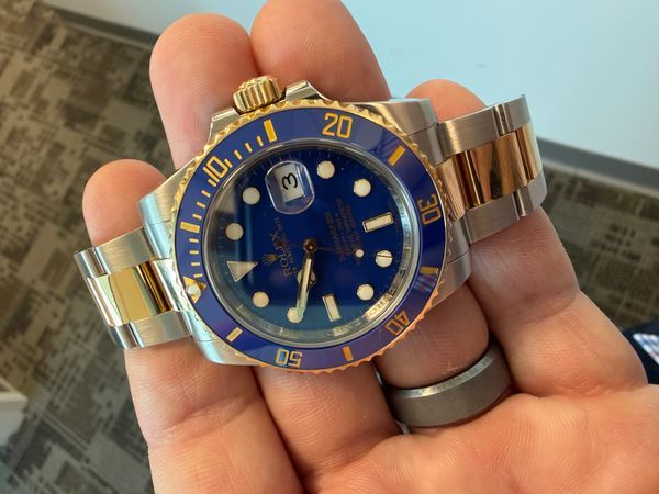 No Reseve - 2009 Rolex Submariner Date "Bluesy" 40MM Blue Dial Two-Tone Oyster Bracelet (116613LB)