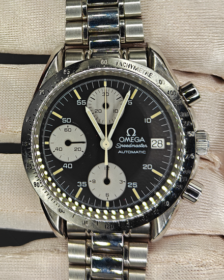 No Reserve - Omega Speedmaster Reduced 39MM Black Dial Steel Bracelet (3511.50.00)