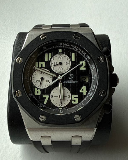 2005 Audemars Piguet Royal Oak Offshore Chronograph 42MM Black Dial Rubber Strap (25940SK.OO.D002CA.01)