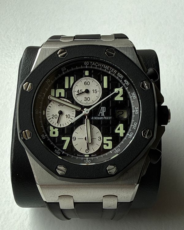 2005 Audemars Piguet Royal Oak Offshore Chronograph 42MM Black Dial Rubber Strap (25940SK.OO.D002CA.01)