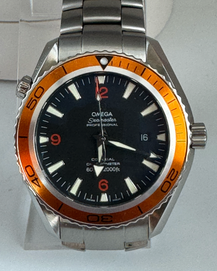 No Reserve - 2016 Omega Seamaster Planet Ocean 600M 45.5MM Black Dial Steel Bracelet (2208.50.00)