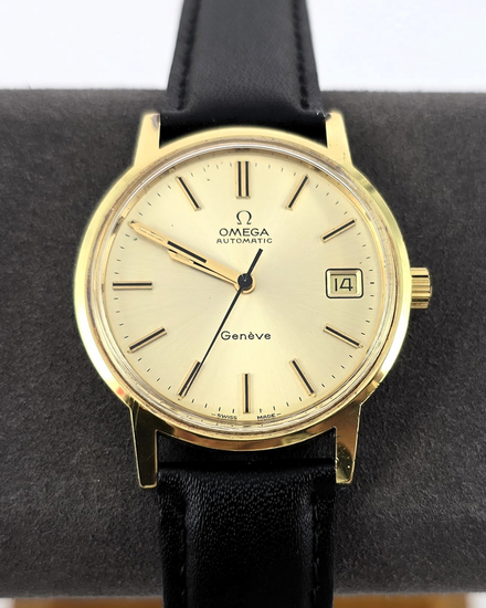 No Reserve - 1972 Omega Geneve Vintage 34MM Champagne Dial Aftermarket Leather Strap (166.0163)