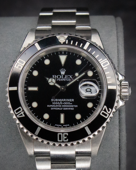 No Reserve - 2002 Rolex Submariner Date 40MM Black Dial Oyster Bracelet (16610)