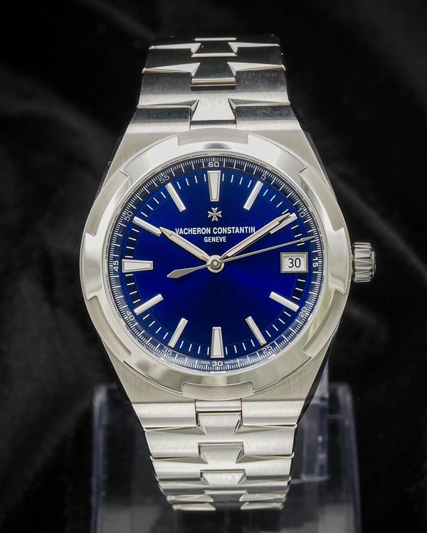Vacheron Constantin Overseas (4520V/210A-B128)