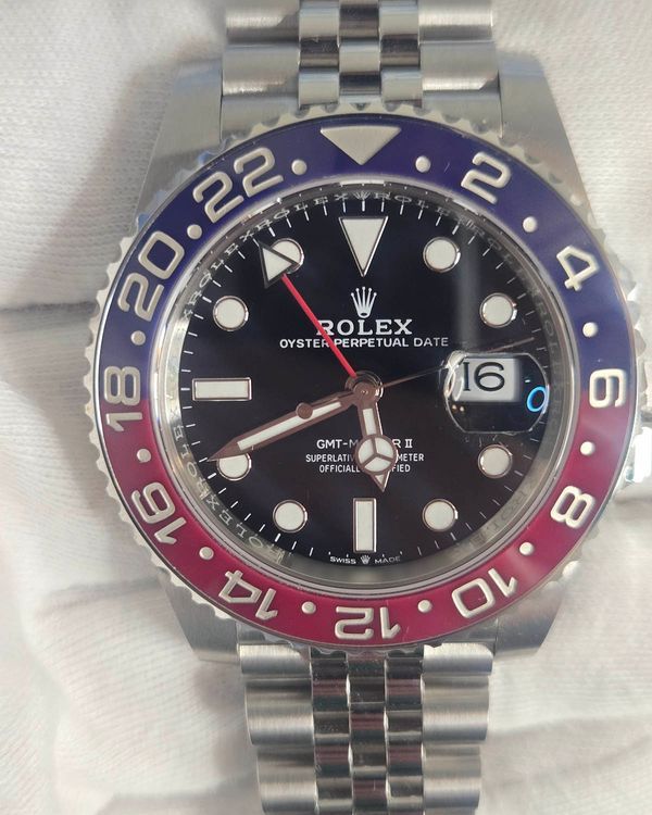 Rolex GMT-Master II (126710BLRO)
