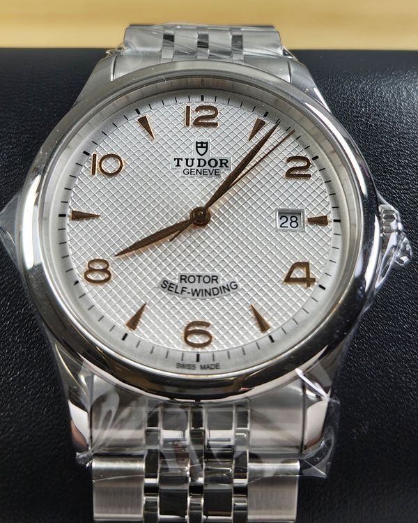 No Reserve - 2026 Tudor 1926 41MM Silver Dial Steel Bracelet (91650)