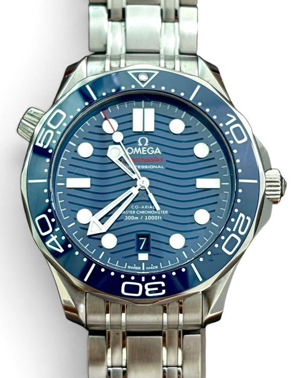 2020 Omega Seamaster Diver 300M 42MM Blue Dial Steel Bracelet (210.30.42.20.03.001)