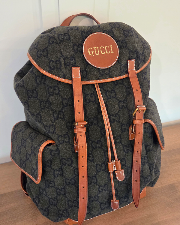 No Reserve - Gucci Backpack  16.1 x 13.4 x 4.7IN Wool Gold-Tone Hardware Leather Straps (681246)