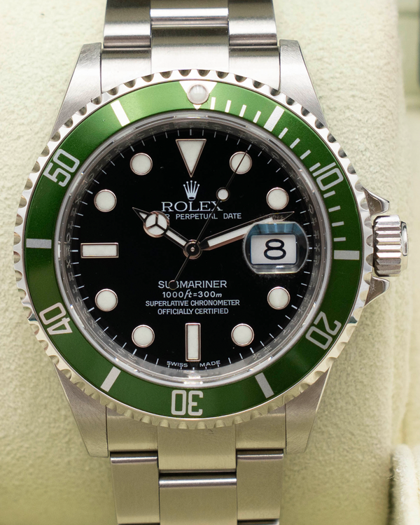 Rolex Submariner Date "Kermit" 40MM Black Dial Oyster Bracelet (16610LV)