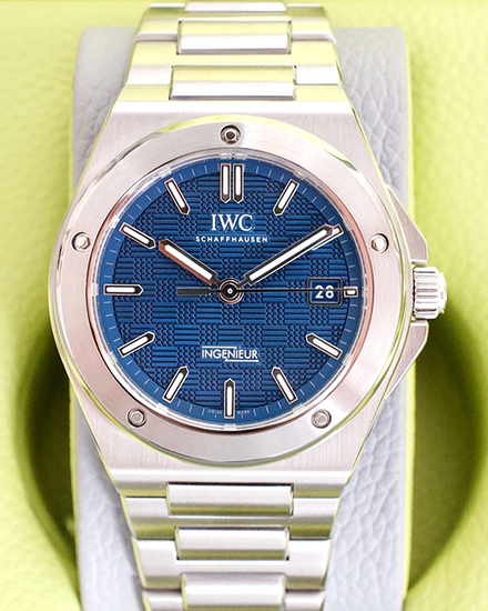 2026 IWC Schaffhausen Ingenieur 40MM Blue Dial Steel Bracelet (IW328907)