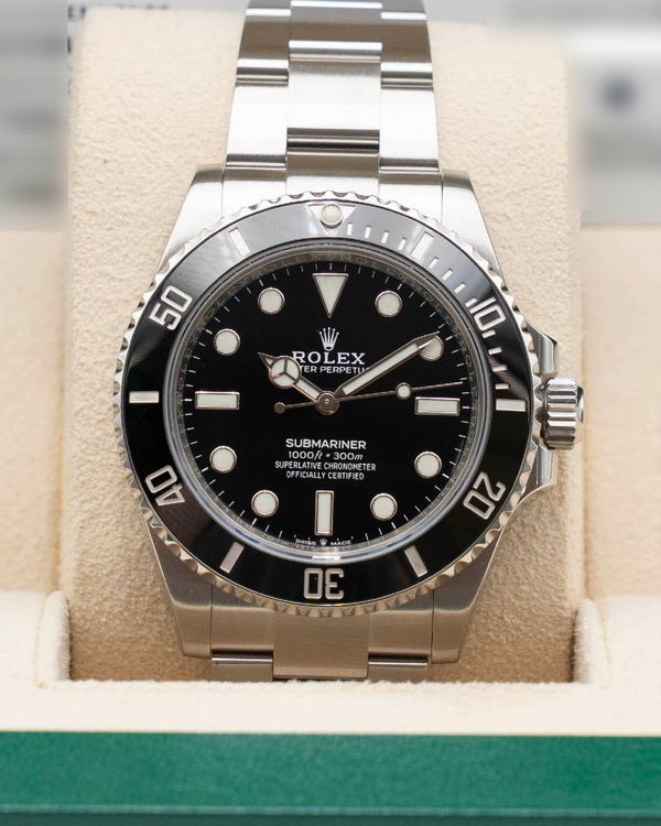 2022 Rolex Submariner No-Date 41MM Black Dial Oyster Bracelet (124060)