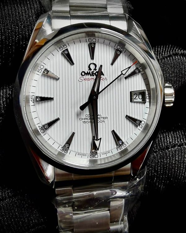 No Reserve - 2025 Omega Seamaster Aqua Terra 150M 38.5MM White Dial Steel Bracelet (231.10.39.21.54.001)