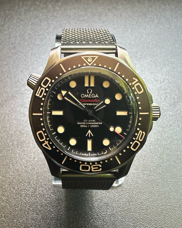 2020 Omega Seamaster Diver 300M 007 Edition "No Time to Die" 42MM Brown Dial Titanium Bracelet (210.92.42.20.01.001)