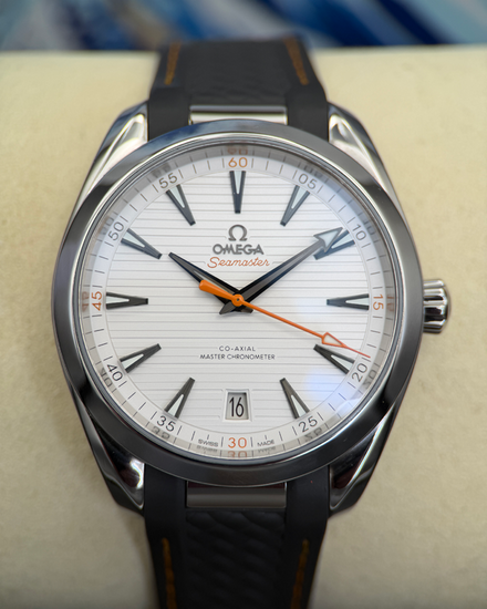 2023 Omega Seamaster Aqua Terra 150M 41MM Silver Dial Rubber Strap (220.12.41.21.02.002)