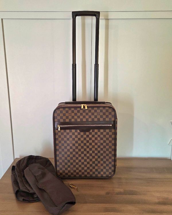 No Reserve - Louis Vuitton Accessories Damier Ebene Pegase 45 Rolling Suitcase 23.62 x 5.9 x 13.77IN Canvas Gold-Tone Hardware Leather Strap (Damier Ebene Pegase 45)