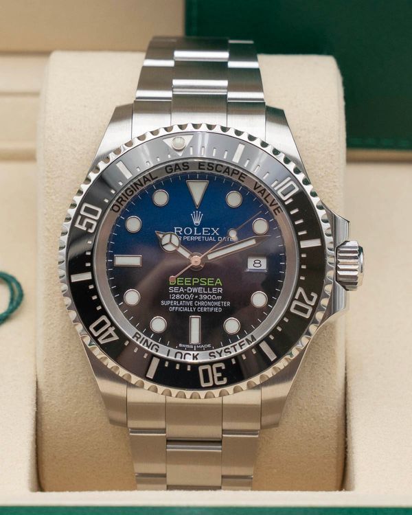 Rolex Sea-Dweller Deepsea "James Cameron" 44MM Blue Dial Oyster Bracelet  (116660)