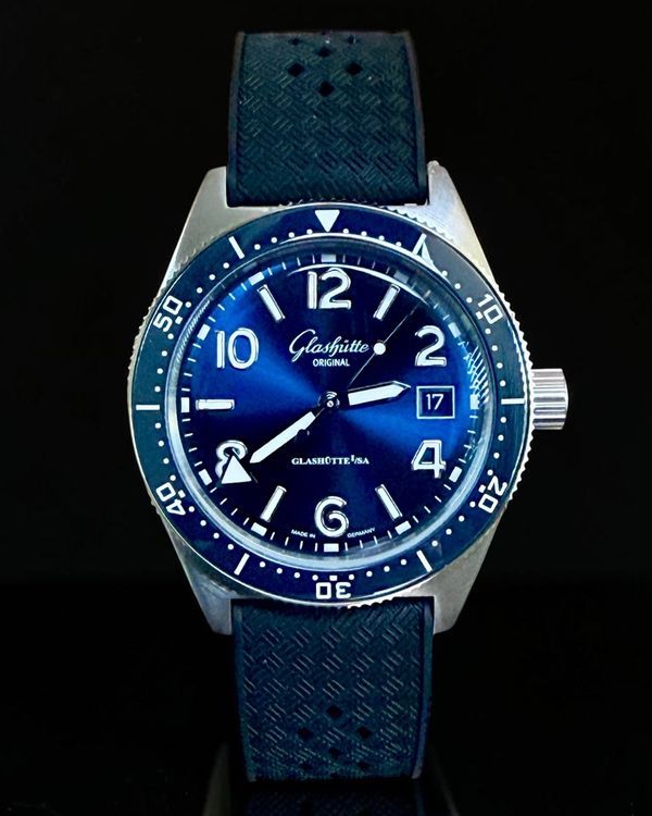 2026 Glashütte Original SeaQ  39.5MM Blue Dial Rubber Strap (1-39-11-09-81-33)