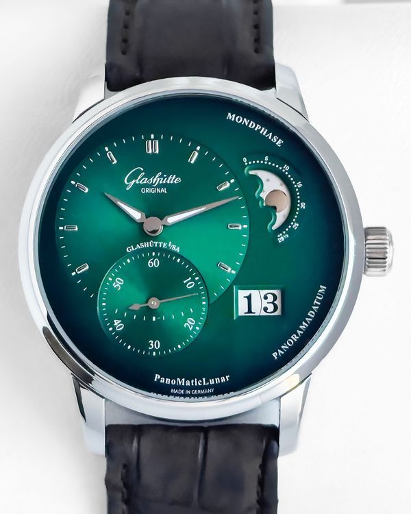 2023 Glashütte Original PanoMaticLunar 40MM Green Dial Leather Strap (1-90-02-13-32-62)