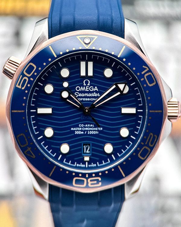 2023 Omega Seamaster Diver 300M 42MM Blue Dial Rubber Strap (210.22.42.20.03.002)