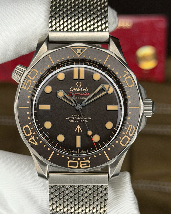 2026 Omega Seamaster Diver 300M 007 Edition "No Time to Die" 42MM Brown Dial Titanium Bracelet (210.90.42.20.01.001)