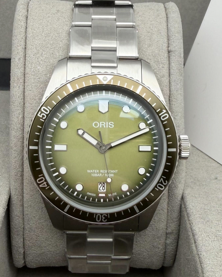 2026 Oris Divers Sixty-Five 40MM Green Dial Steel Bracelet (01 733 7707 4057)