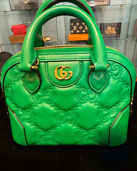 No Reserve - Gucci Ophidia Green Convertible Boston Top Handle Bag GG 8 x 5 x 4.3IN Leather Gold-Plated Hardware Leather Strap (GG Matelassé Top Handle Bag)