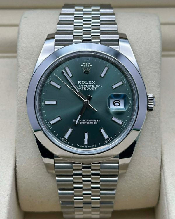 2025 Rolex Datejust 41MM Green Dial Jubilee Bracelet (126300)