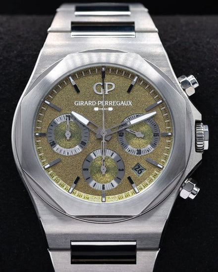 2025 Girard Perregaux Laureato 42MM Green Dial Titanium Bracelet  (81020-21-3398-1CM)