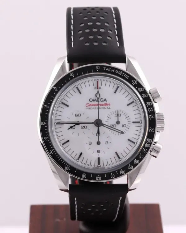 2025 Omega Speedmaster Professional Moonwatch 42MM White Dial Rubber Strap (310.32.42.50.04.002)