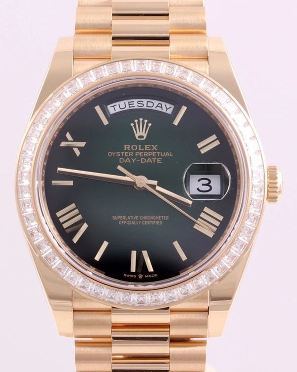 2025 Rolex Day-Date 40MM Black Dial Yellow Gold President Bracelet (228398TBR)