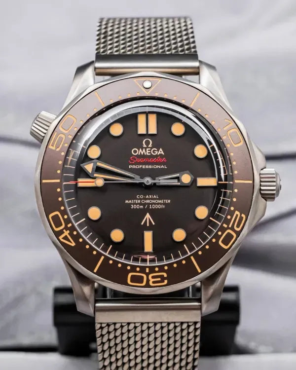 Omega Seamaster Diver 300M 007 Edition "No Time To Die" 42MM Brown Dial Titanium Bracelet (210.90.42.20.01.001)