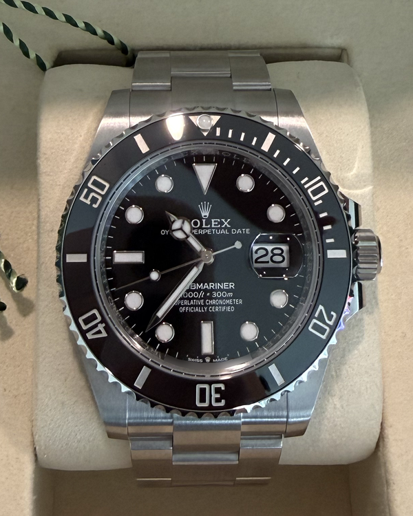 2026 Rolex Submariner Date 41MM Black Dial Oyster Bracelet (126610LN)