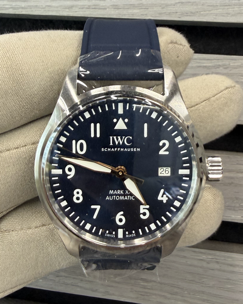 フェアルーセント 2026 IWC Schaffhausen Pilot Mark XX 