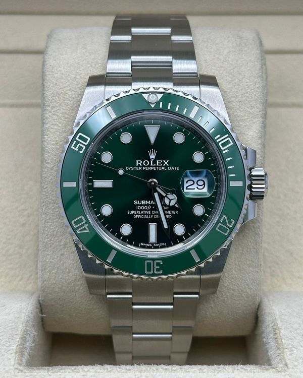 2020 Rolex Submariner Date “Hulk” 40MM Green Dial Oyster Bracelet (116610LV)