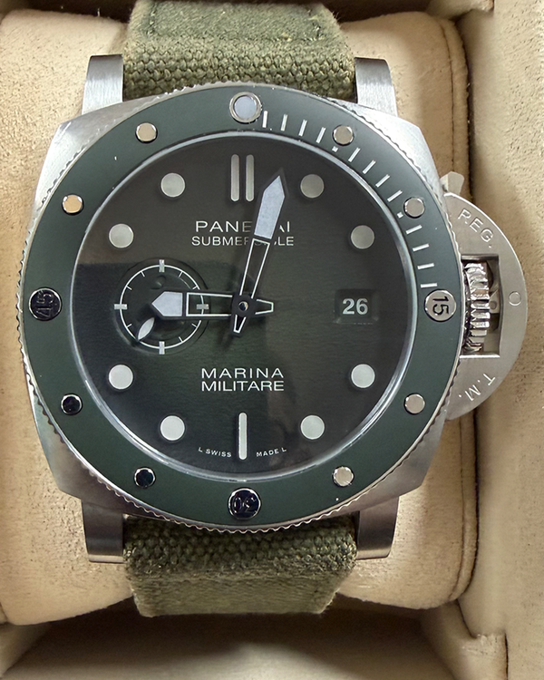 2025 Panerai Submersible Marina Militare 44MM Green Dial Rubber Strap (PAM01697)