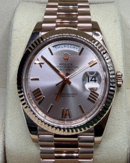 2016 Rolex Day-Date 40MM Silver Dial Rose Gold President Bracelet (228235)